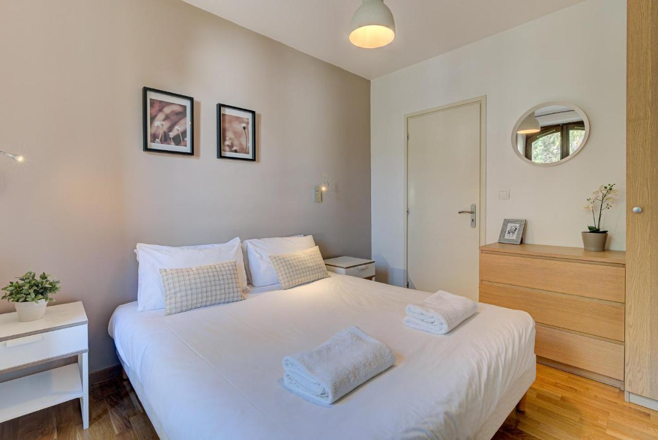 Apartment La Roseraie - Alpes Travel - Central Chamonix Mont Blanc Exterior foto